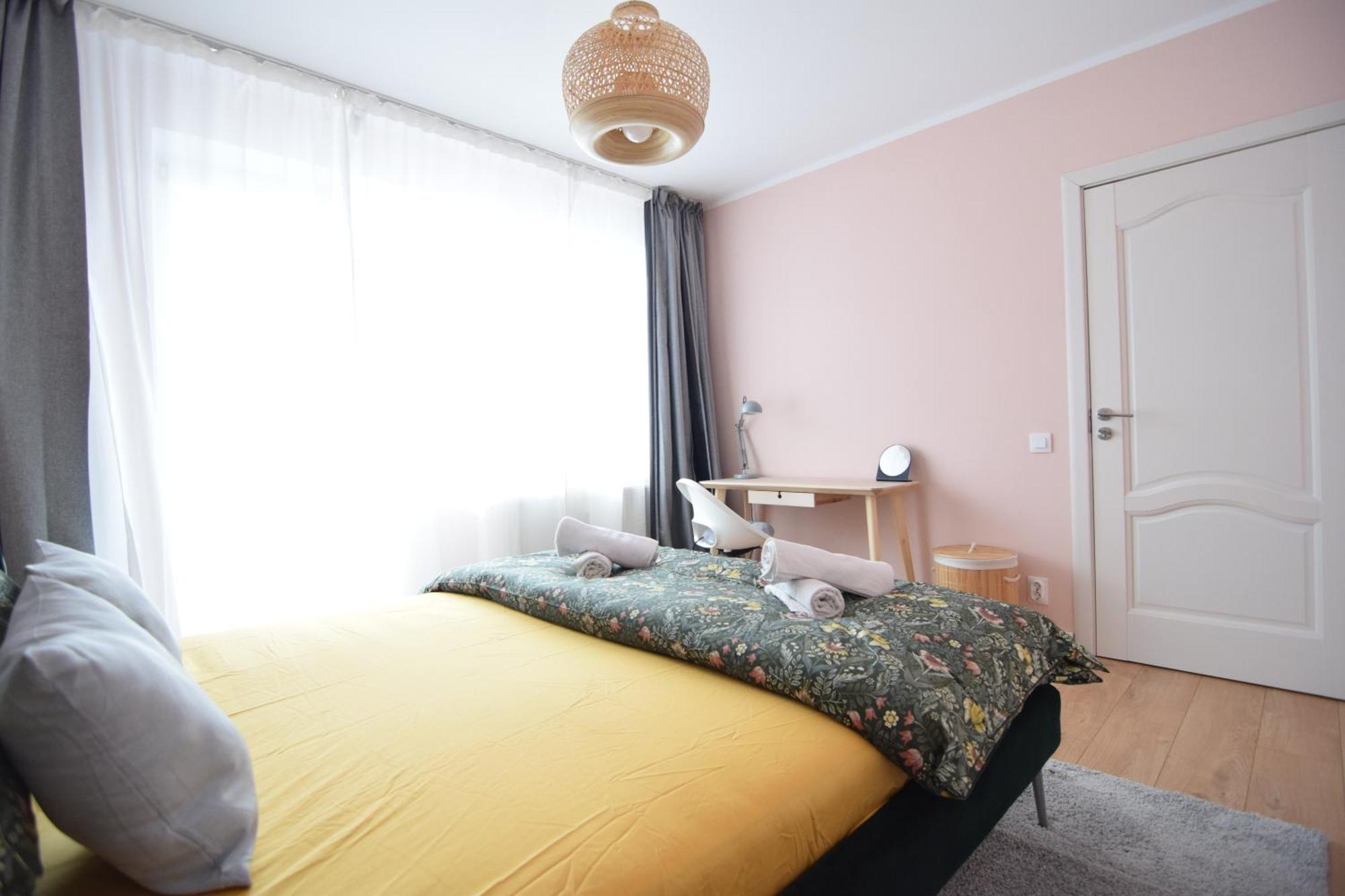 Stylish Apartment With Video Projector Бухарест Экстерьер фото