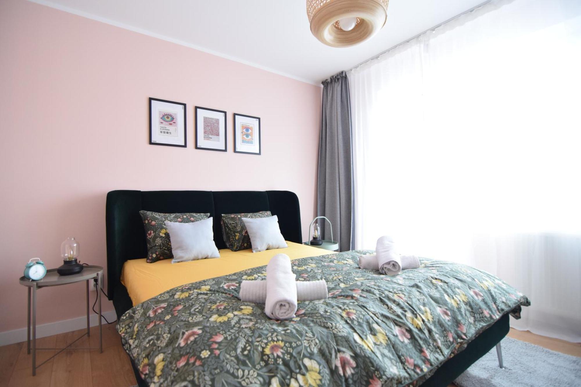 Stylish Apartment With Video Projector Бухарест Экстерьер фото