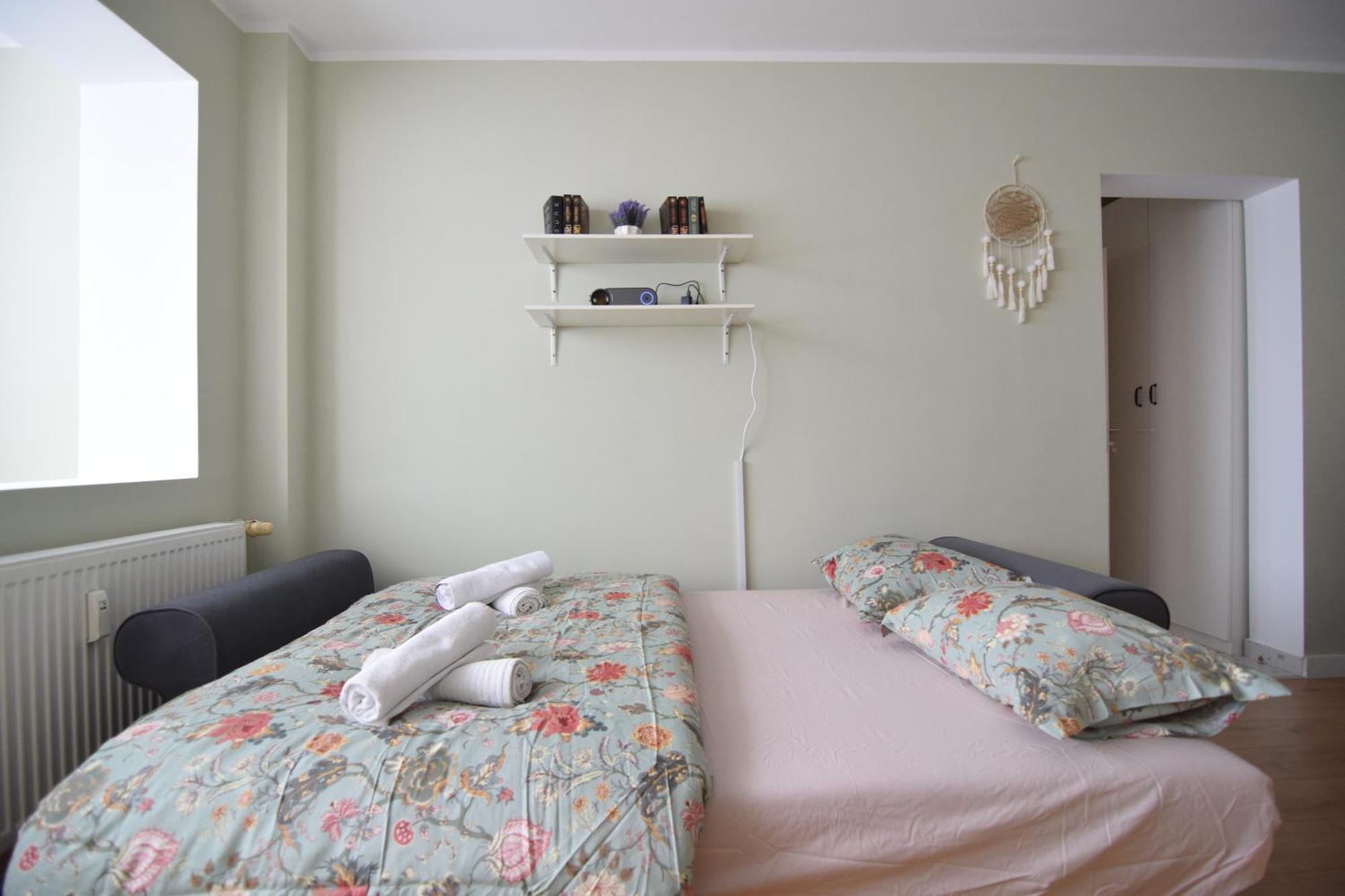 Stylish Apartment With Video Projector Бухарест Экстерьер фото